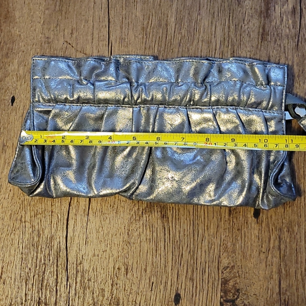 Express Clutch - Picture 4 of 5